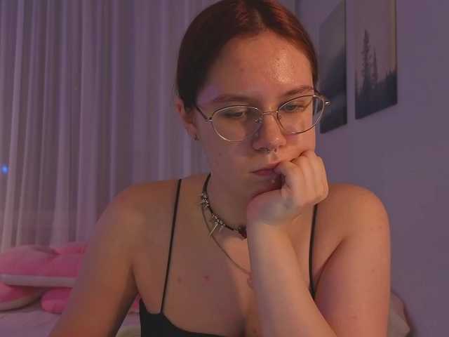 Female-Jesus live cam on BongaCams