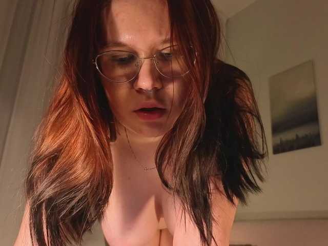 female-jesus cam belle