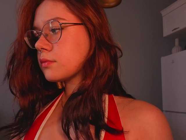 Female-Jesus live webcam show