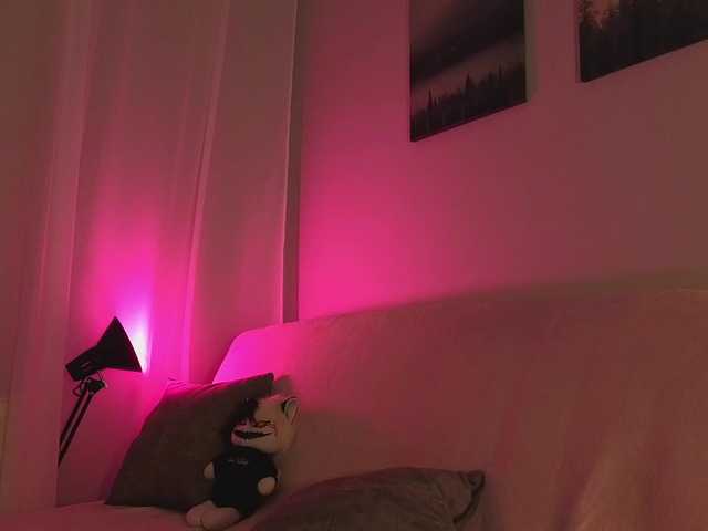 Female-Jesus live cam on BongaCams