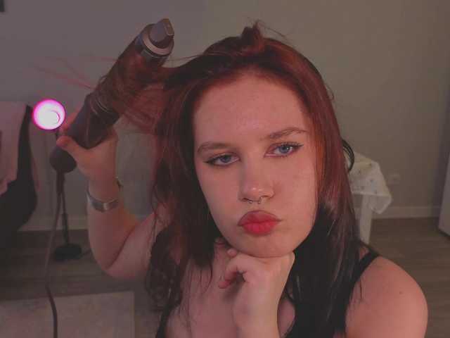 Female-Jesus live cam on BongaCams