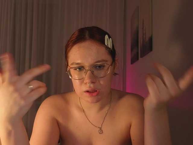 Female-Jesus live cam on BongaCams