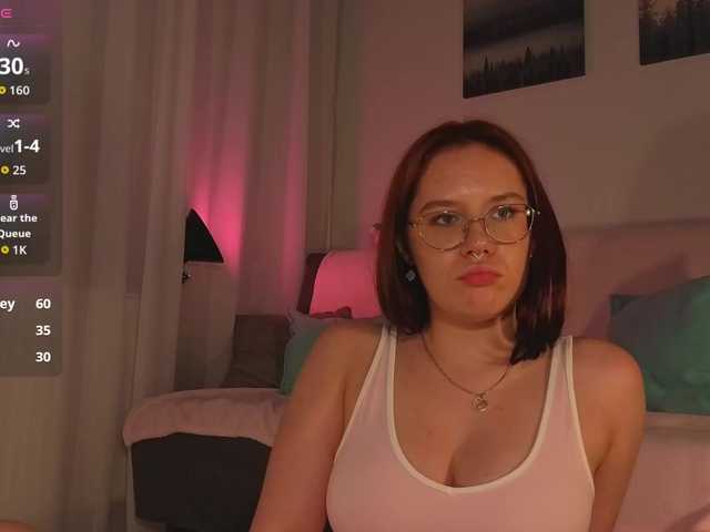 Female-Jesus live cam on BongaCams