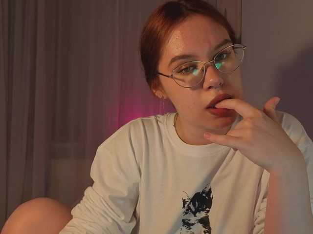 Female-Jesus live cam on BongaCams