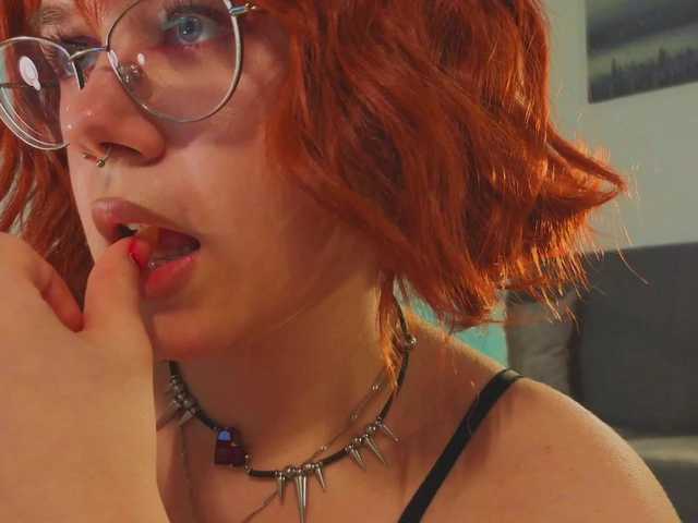 Female-Jesus's BongaCams show and profile