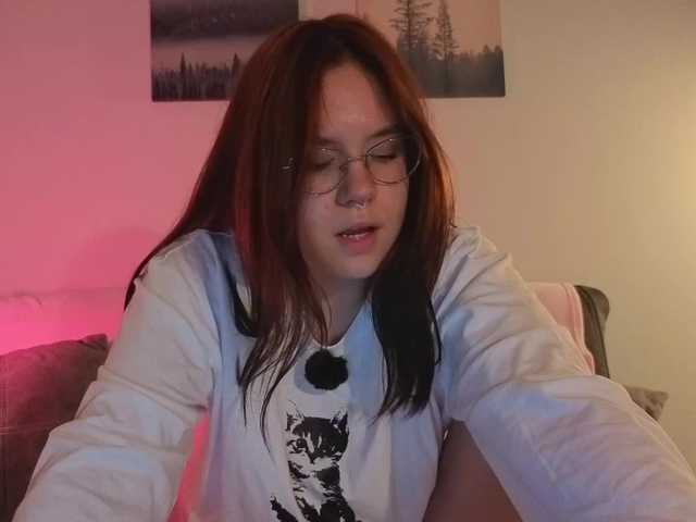 Female-Jesus live cam