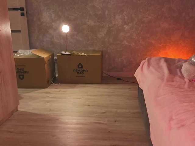 Female-Jesus live webcam show