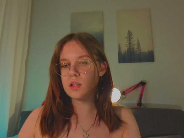 Female-Jesus's BongaCams show and profile