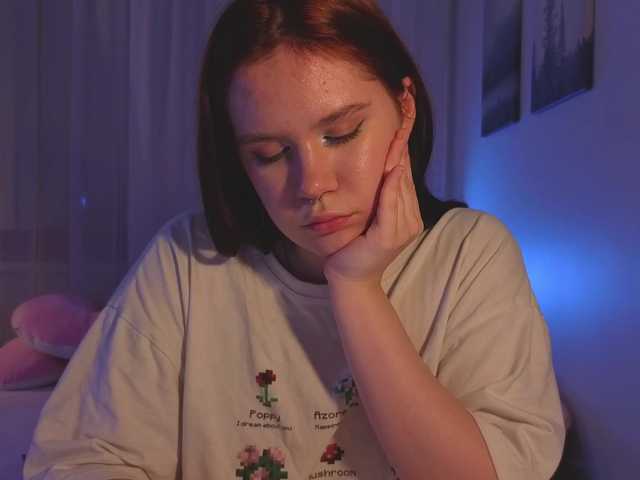 female-jesus cam belle
