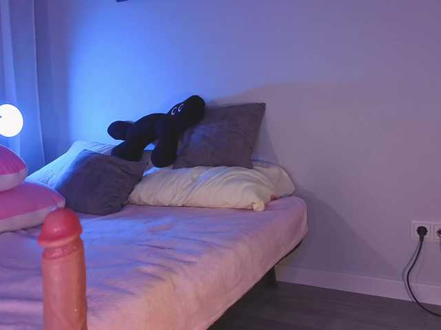 Female-Jesus live cam on BongaCams
