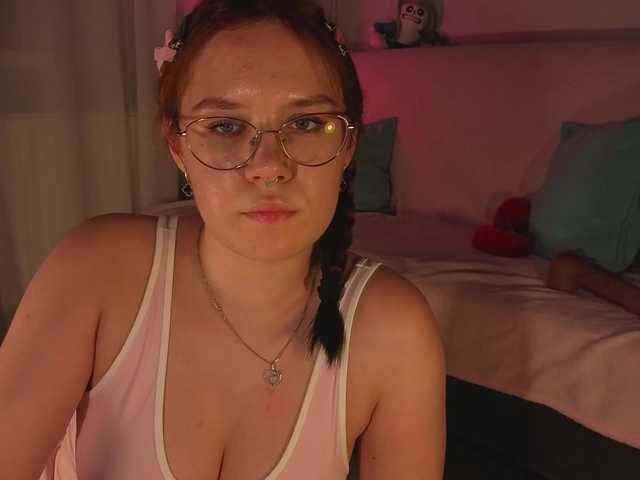 Female-Jesus live cam on BongaCams