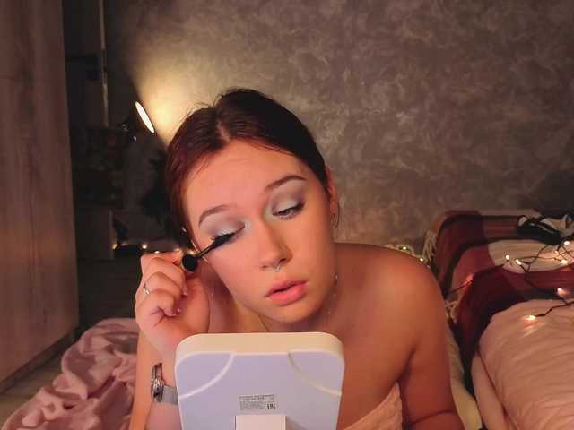 Female-Jesus live cam on BongaCams