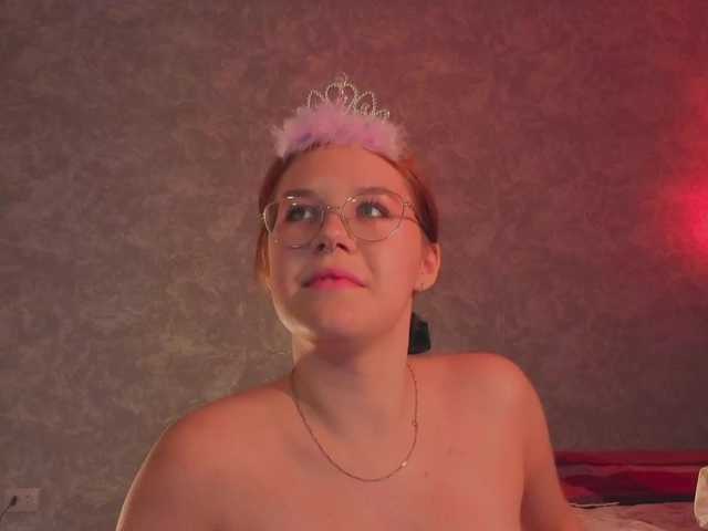 Female-Jesus live cam on BongaCams