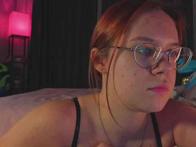 Female-Jesus webcam