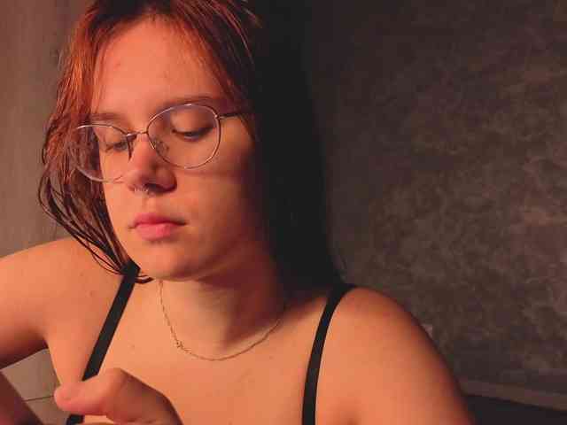 Female-Jesus webcam