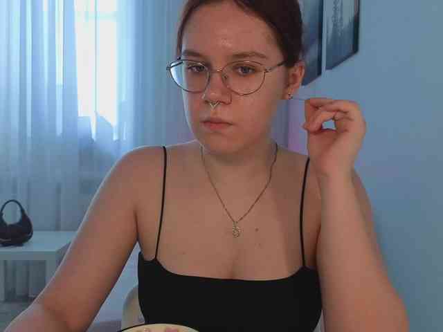 Female-Jesus webcam