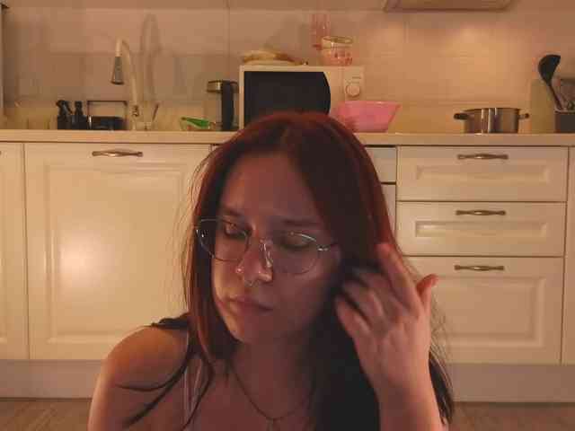 Female-Jesus webcam