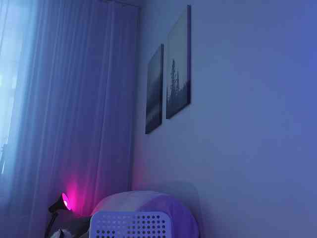 Female-Jesus webcam