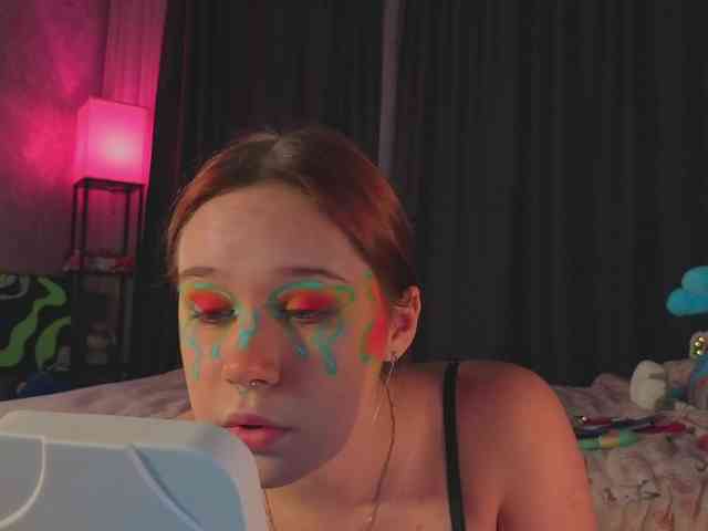 Female-Jesus webcam