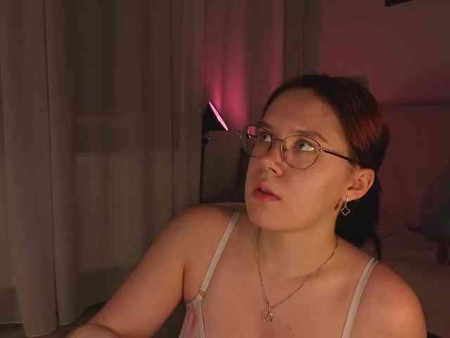 Female-Jesus webcam