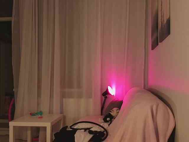 Female-Jesus webcam