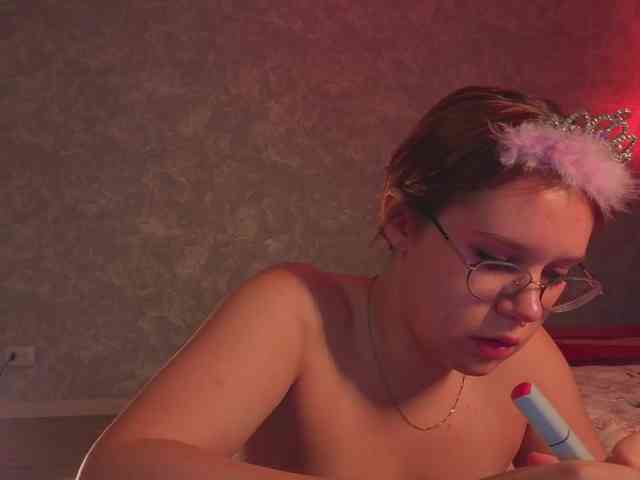 Female-Jesus webcam