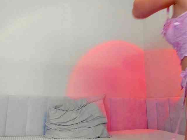 Female-Jesus webcam
