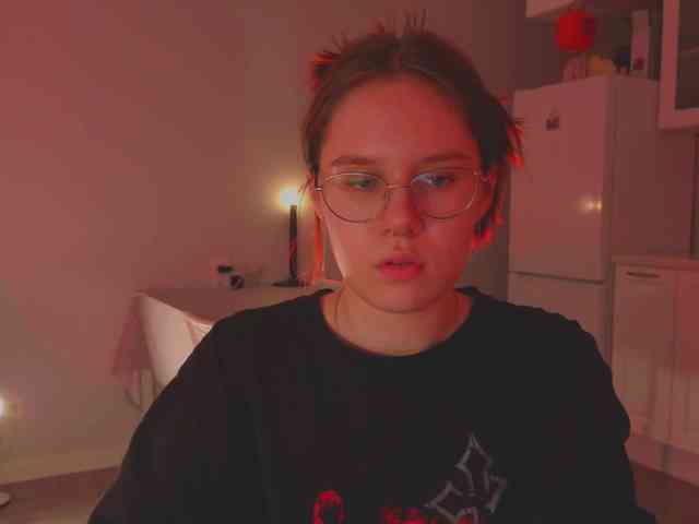 Female-Jesus webcam