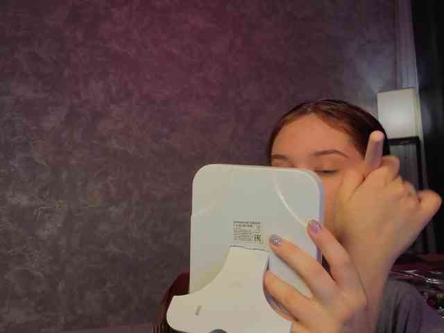 Female-Jesus webcam