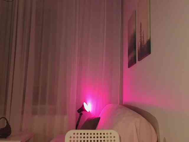 Female-Jesus webcam