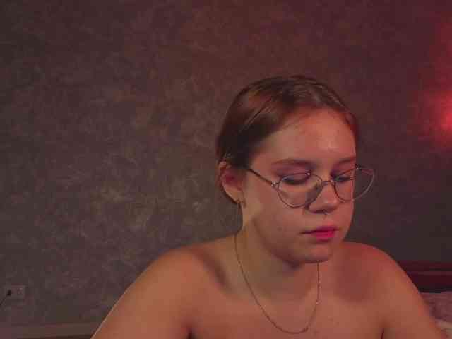 Female-Jesus webcam