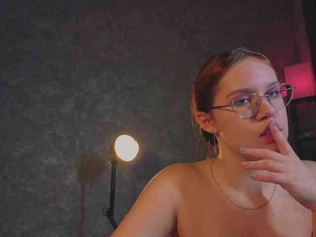 Female-Jesus webcam
