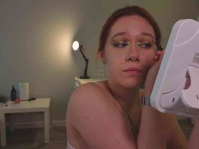Female-Jesus webcam