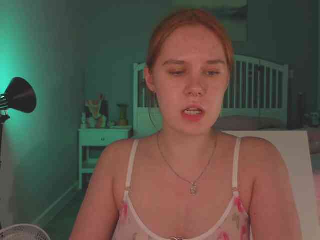 Female-Jesus webcam