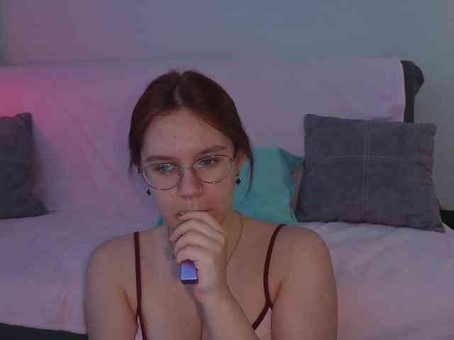 Female-Jesus webcam