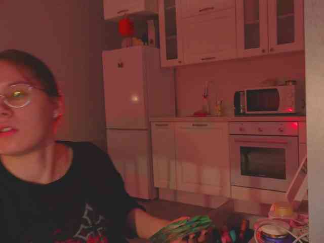 Female-Jesus webcam