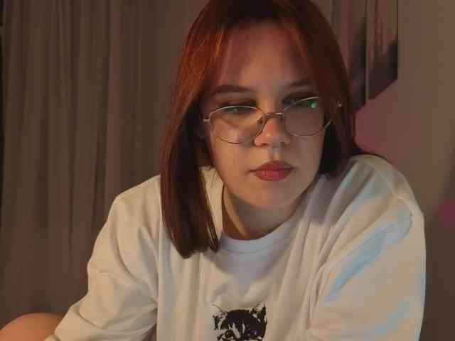 Female-Jesus webcam