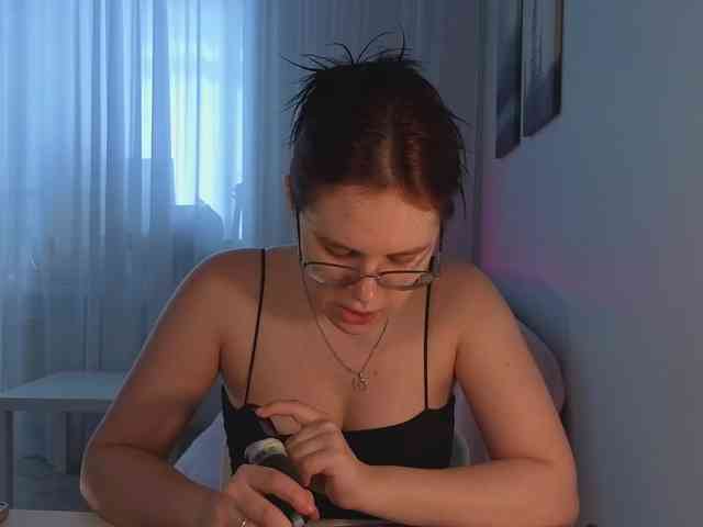 Female-Jesus webcam