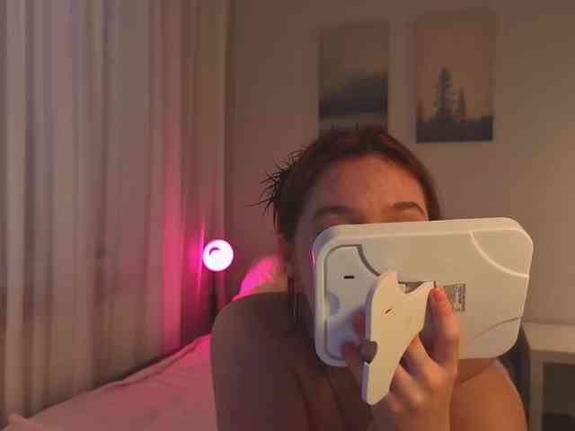 Female-Jesus webcam