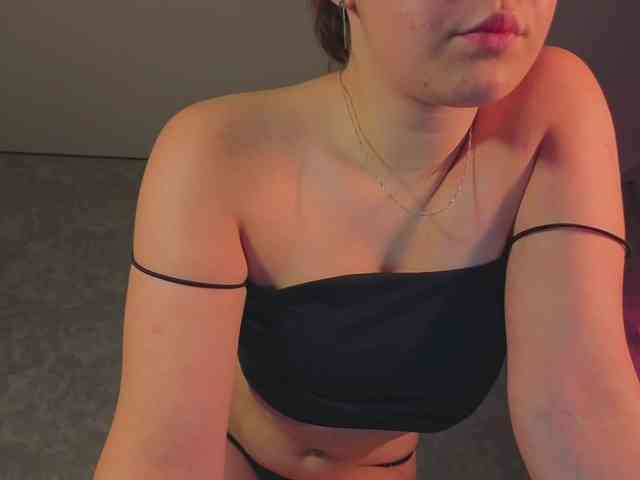Female-Jesus webcam