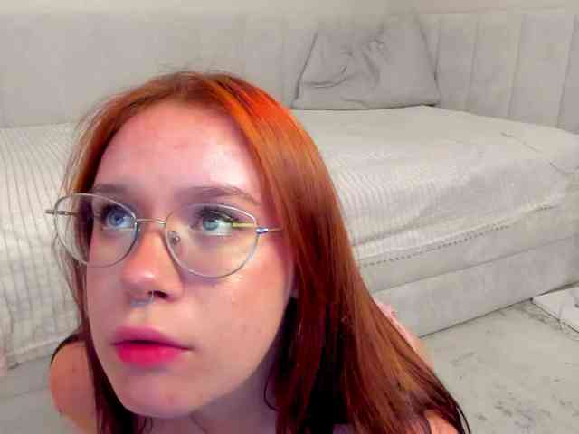Female-Jesus webcam