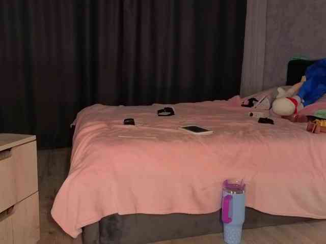 Female-Jesus webcam