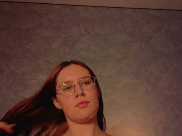 Female-Jesus webcam