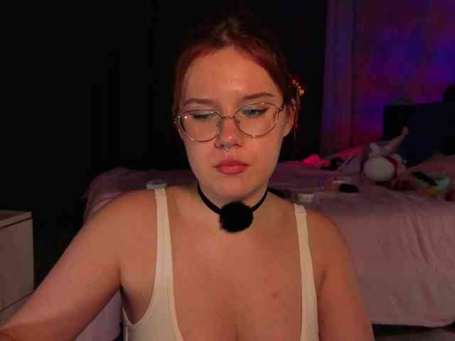 Female-Jesus webcam
