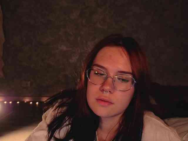 Female-Jesus webcam