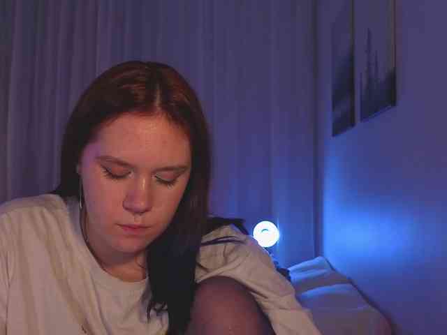 Female-Jesus webcam