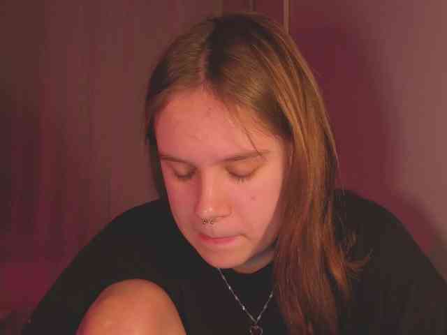 Female-Jesus webcam