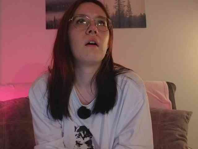 Female-Jesus webcam