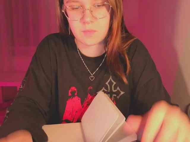 Female-Jesus webcam