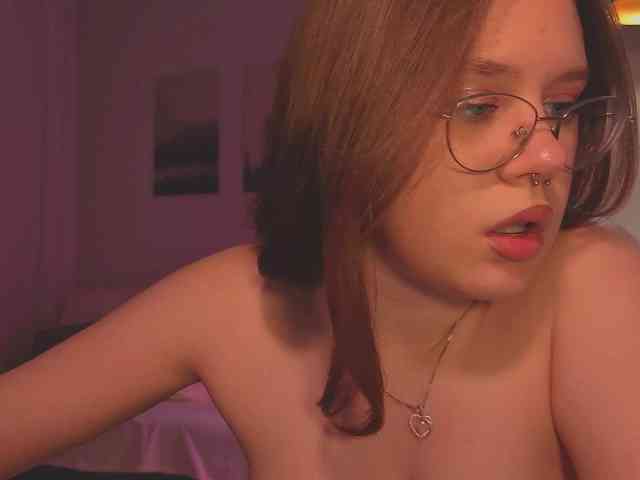 Female-Jesus webcam